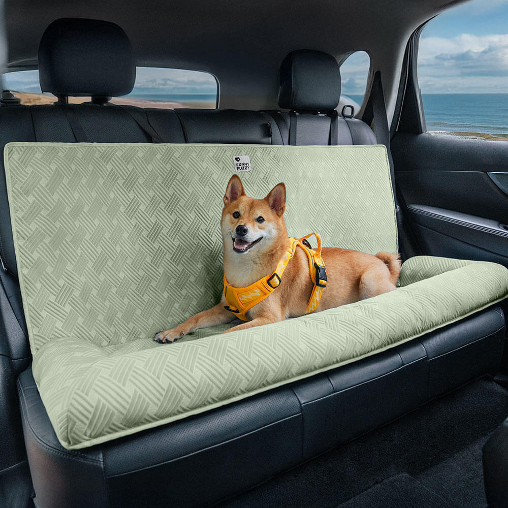 Cojín de viaje refrigerante para perro grande con seguridad para el asiento trasero del automóvil - Chill Rover