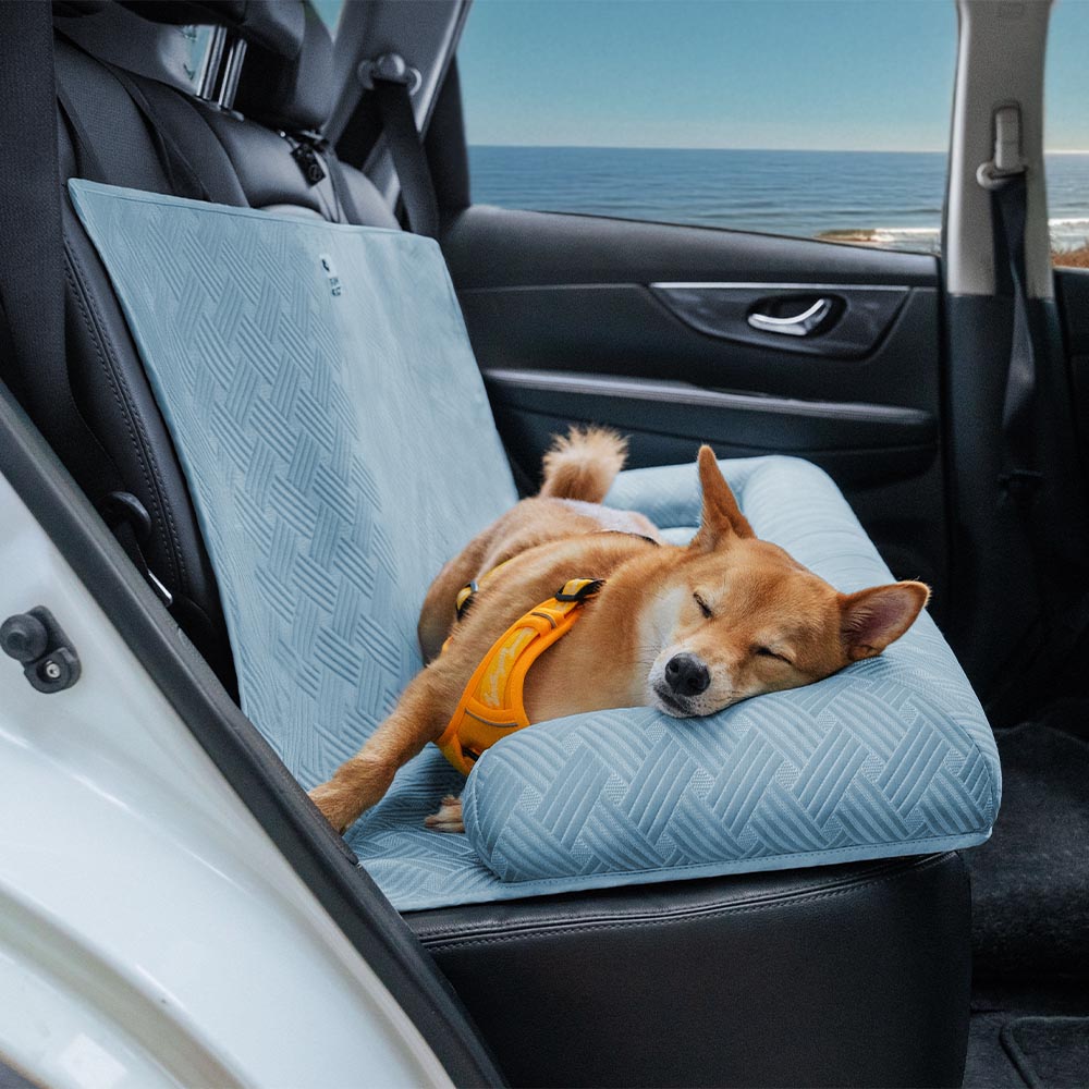 Cojín de viaje refrigerante para perro grande con seguridad para el asiento trasero del automóvil - Chill Rover