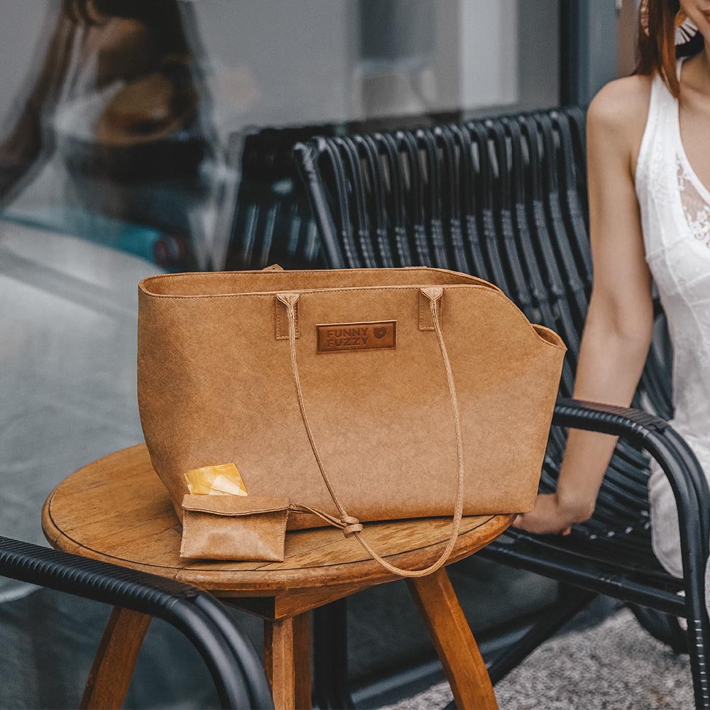 Transportín para mascotas impermeable y ecológico Dupont Vogue - City Roamer
