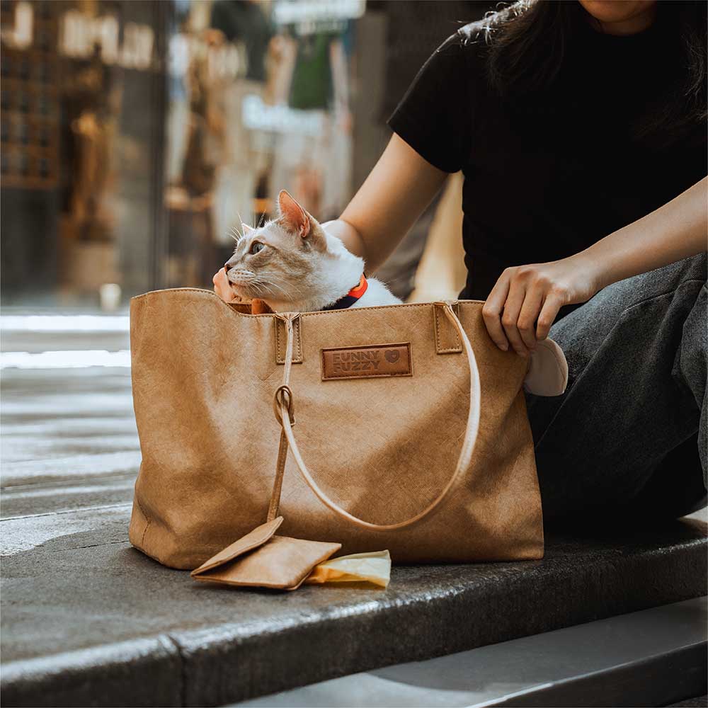 Transportín para mascotas impermeable y ecológico Dupont Vogue - City Roamer