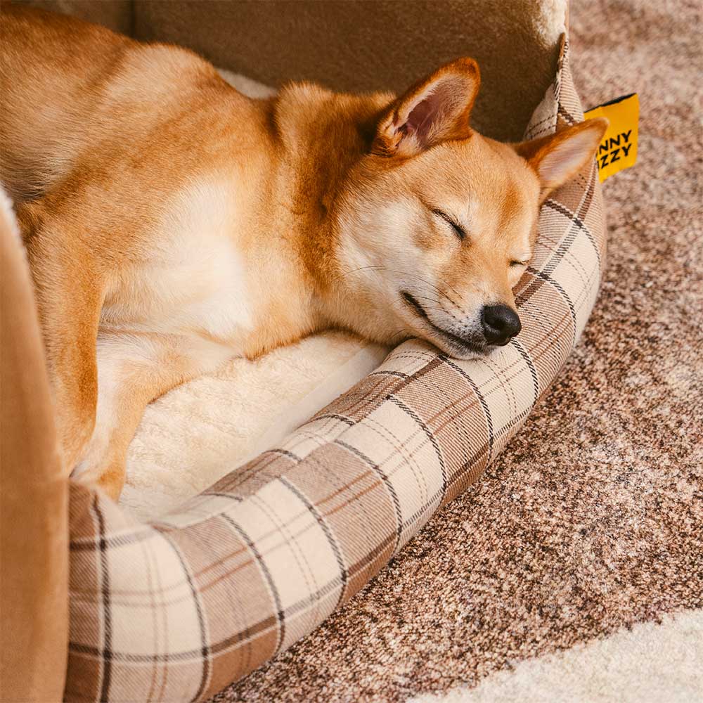 Cama ortopédica para perros con diseño clásico de cuadros escoceses - Warm Retreat