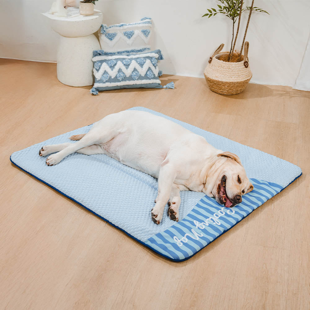 Alfombrilla para perros grande, lavable, antideslizante - Siesta refrescante
