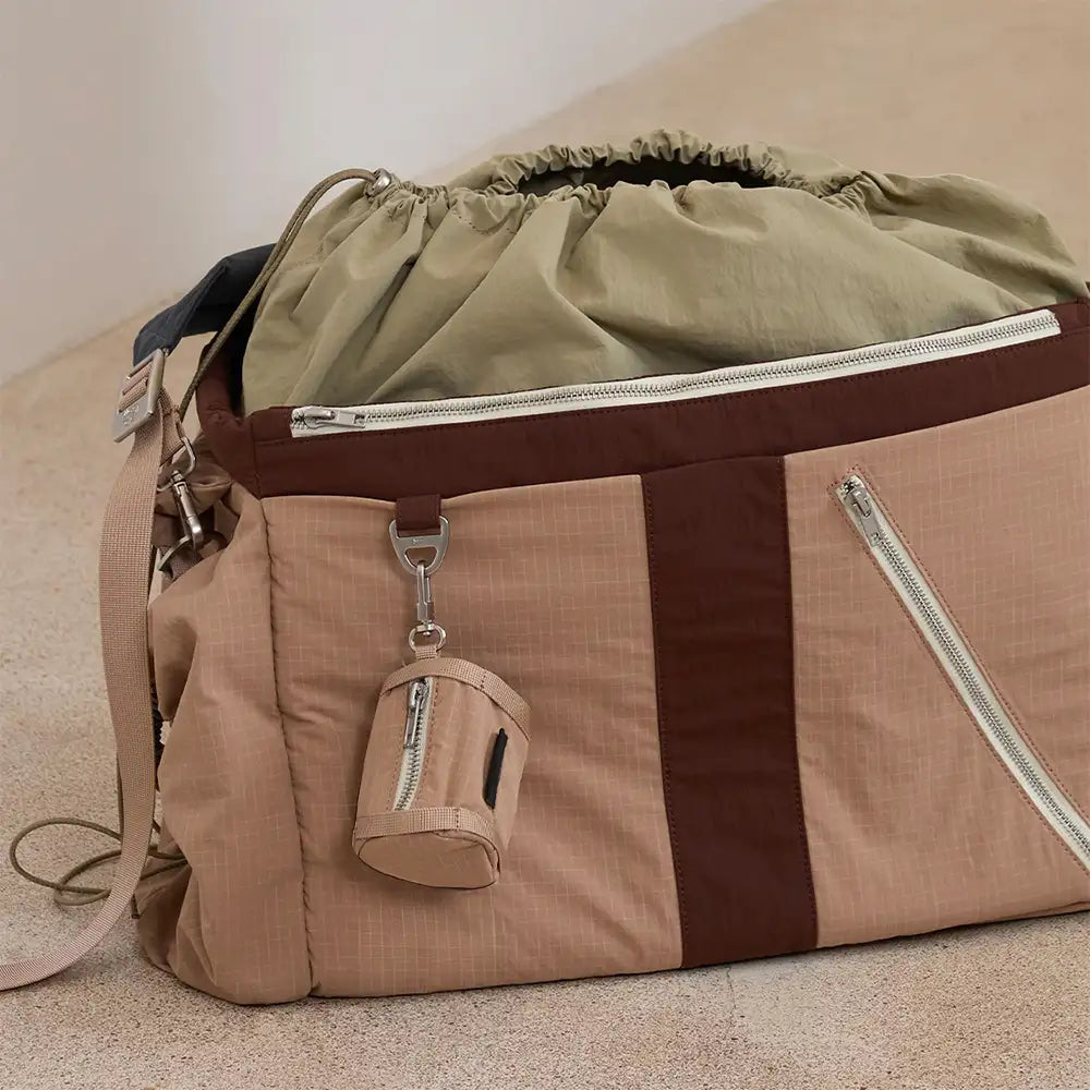 Vintage Breezy Outdoor Waterproof Large-Capacity Travel Pet Carrier Bag