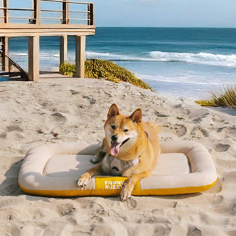 Manta ortopédica para perros resistente al agua y a los arañazos de colores bloqueados para exteriores - Trek Lounge