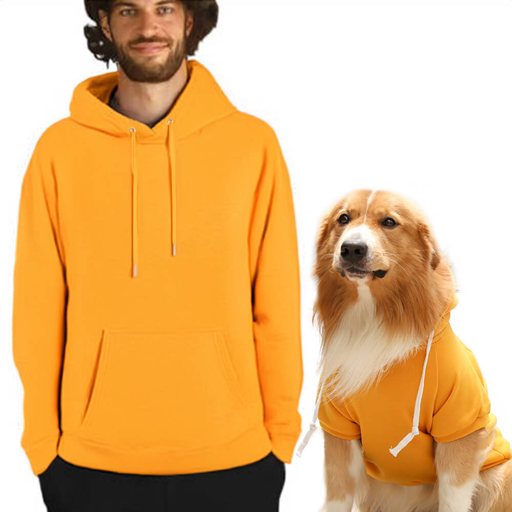 Sudadera con capucha de color sólido para combinar con el perro y su dueño