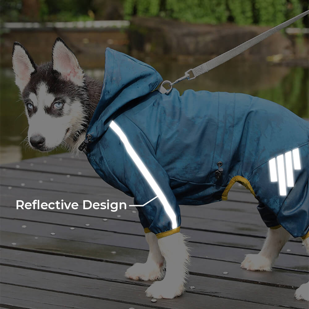 Elegante impermeable ajustable con tiras reflectantes para perros con capucha