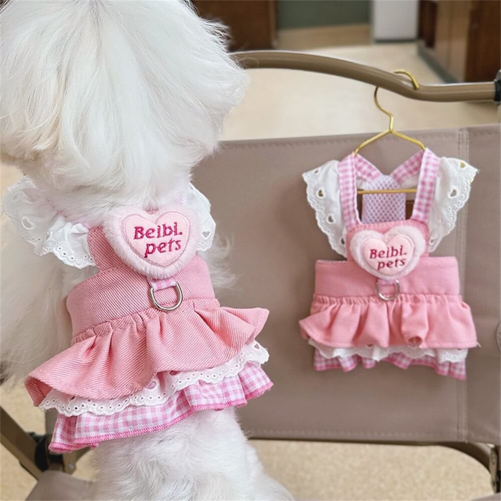 Vestido para perro con volantes de cuadros vichy rosas: dulce y elegante para uso diario