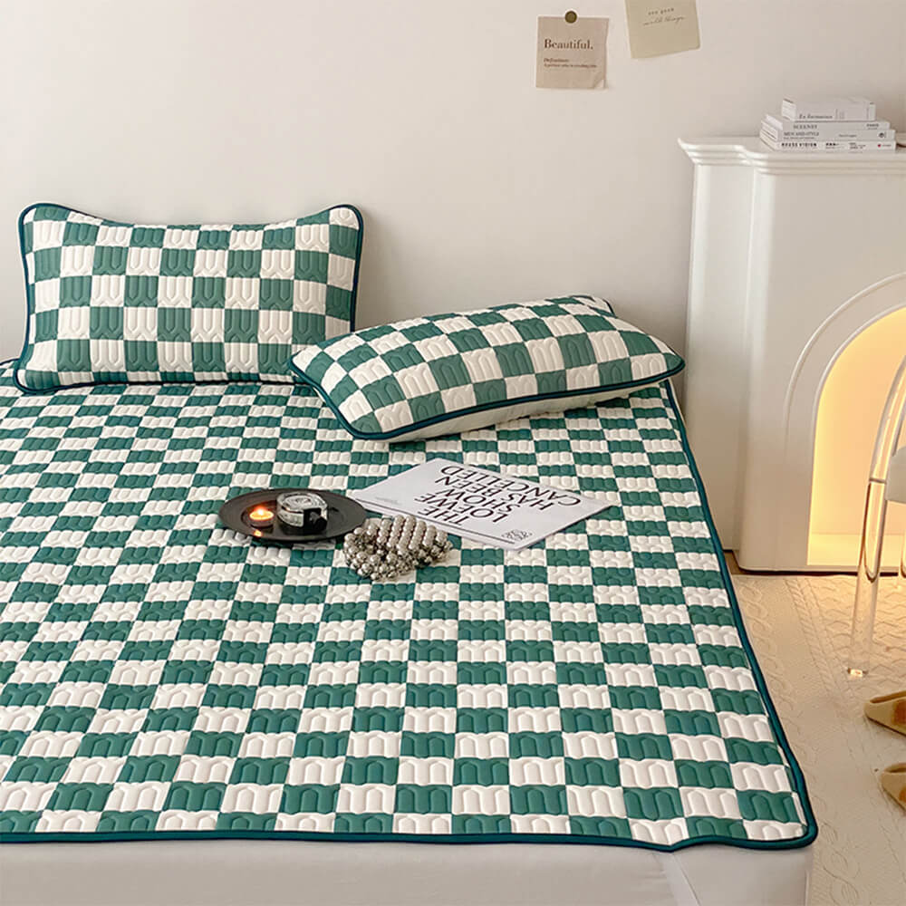 Checkerboard Latex Ice Silk Bedding Mattress & Shams 3 Piece Set