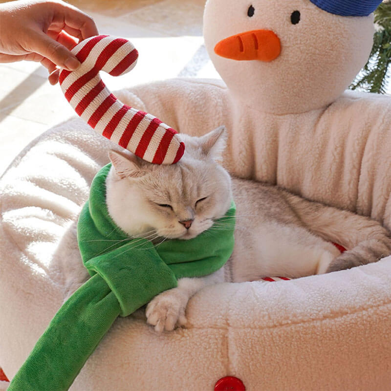 Cama acogedora para gatos con forma de muñeco de nieve navideño