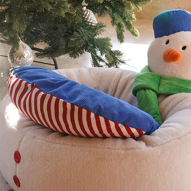 Cama acogedora para gatos con forma de muñeco de nieve navideño