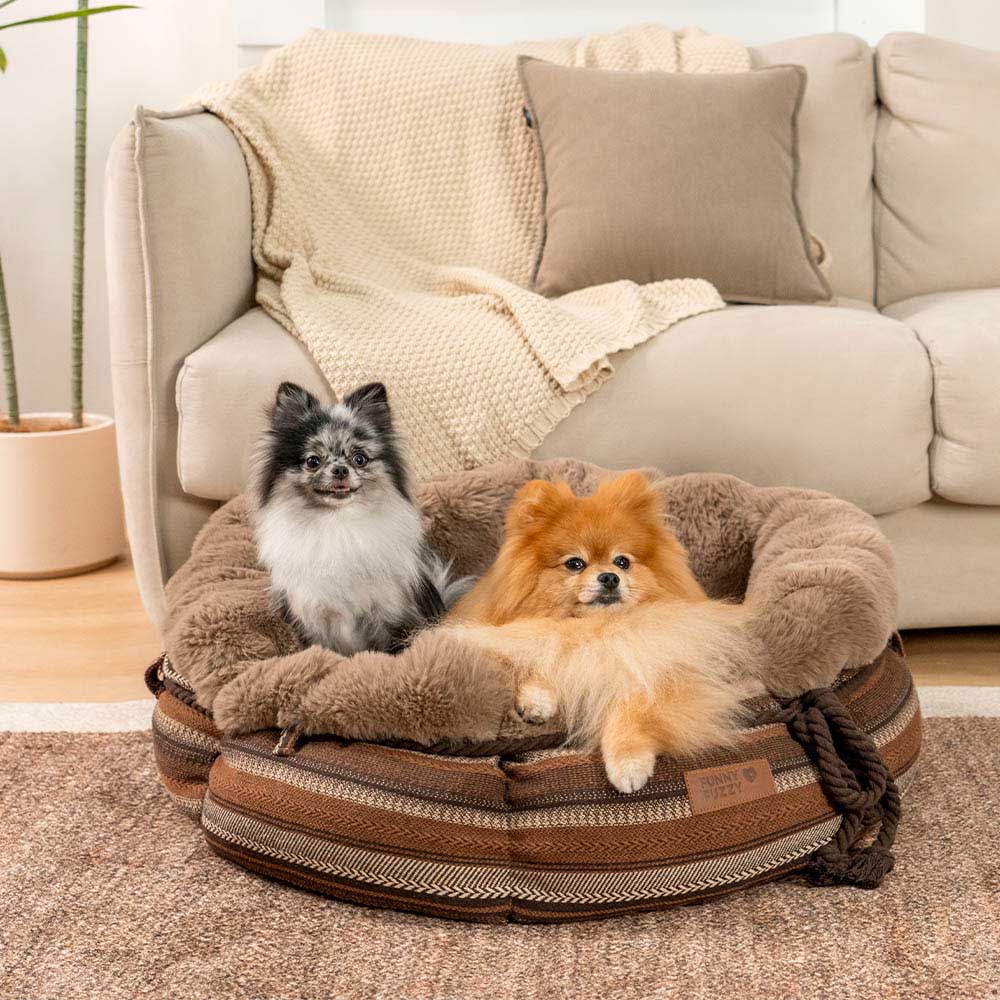 Cama clásica de felpa con forma de donut para perros de Jacquard - Snuggle Den