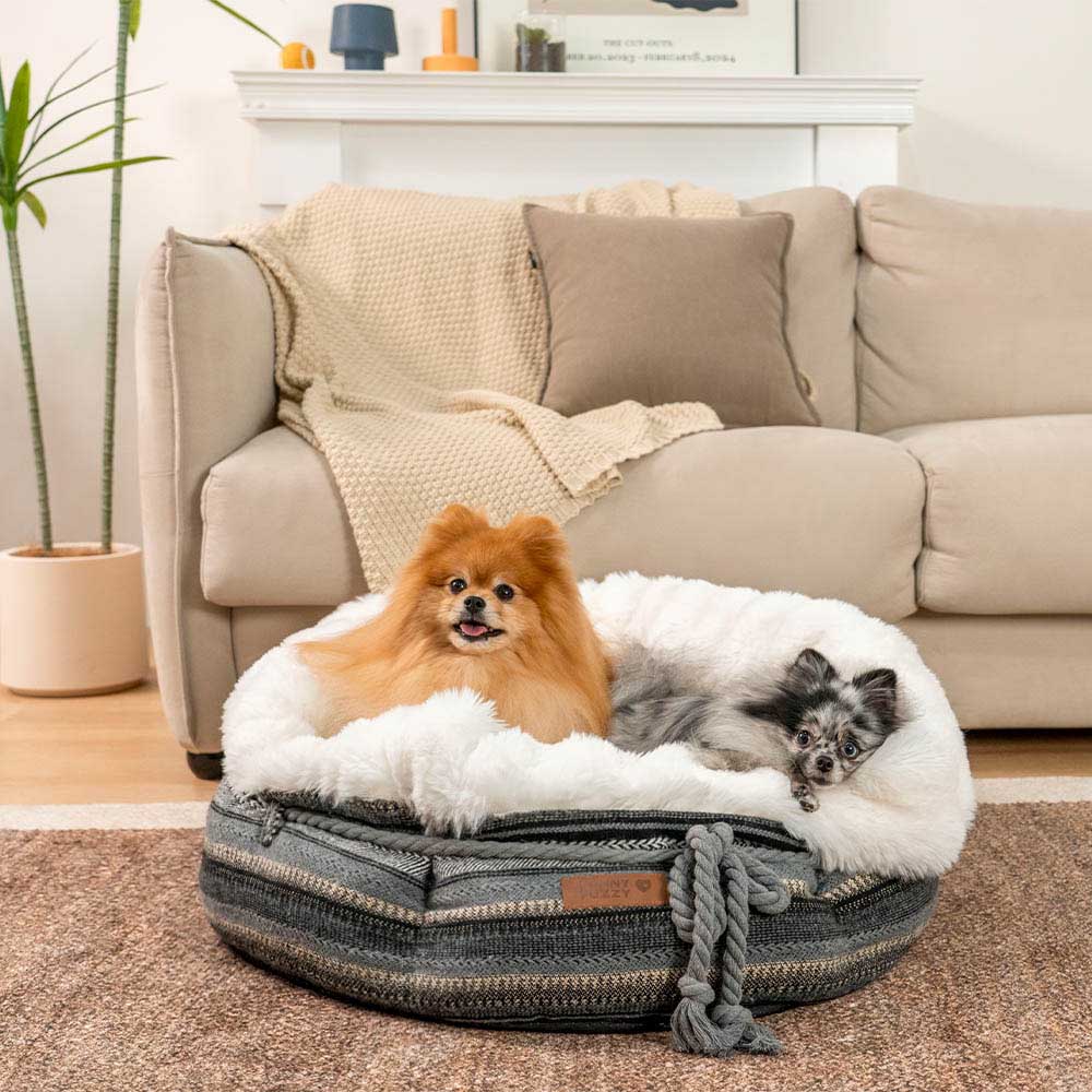 Cama clásica de felpa con forma de donut para perros de Jacquard - Snuggle Den