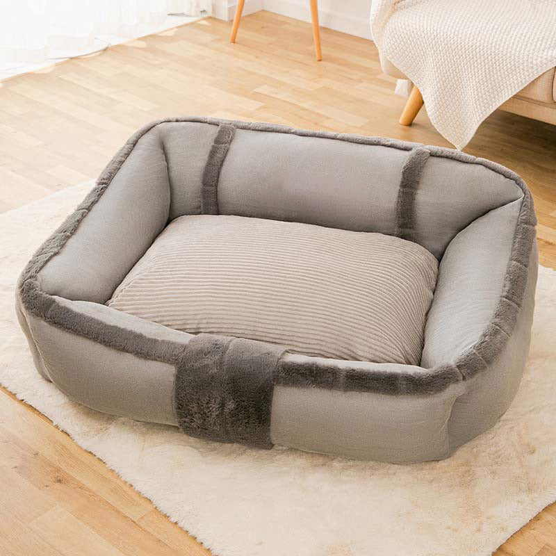 Sofá cama vintage grande y acogedor para perros