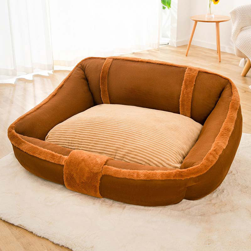 Sofá cama vintage grande y acogedor para perros