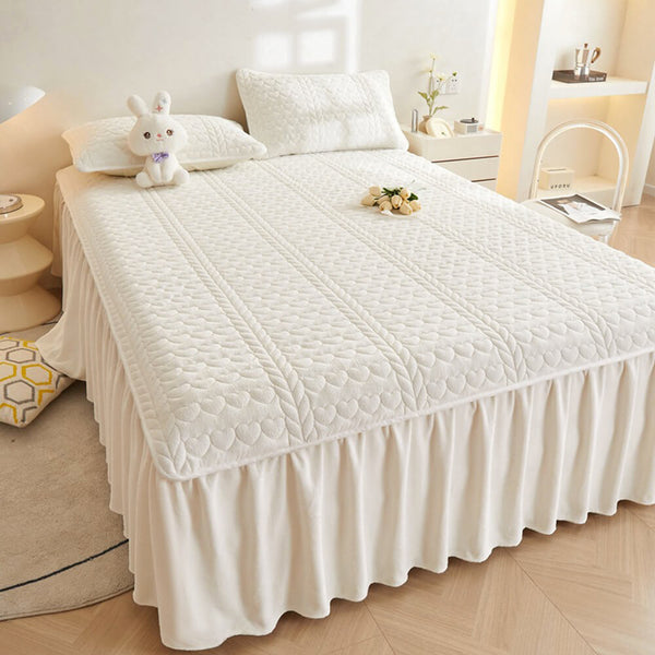 Set de falda de la cama acolchada de terciopelo cremoso de la leche