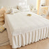 Set de falda de la cama acolchada de terciopelo cremoso de la leche