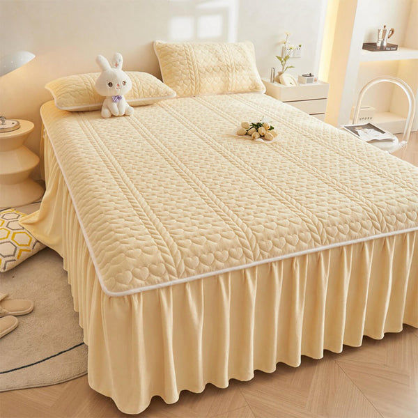 Set de falda de la cama acolchada de terciopelo cremoso de la leche