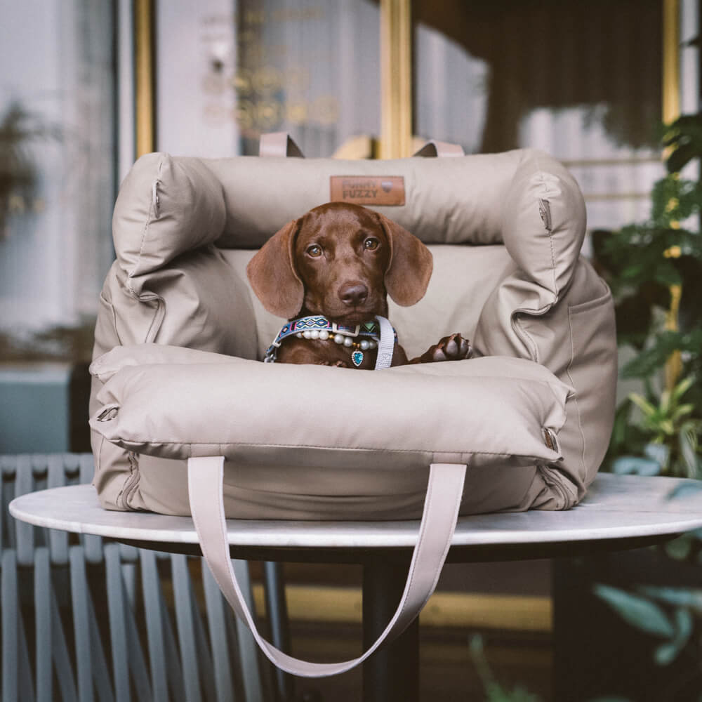 Cama elevada de asiento para perros de cuero sintético de lujo: Urban Voyager