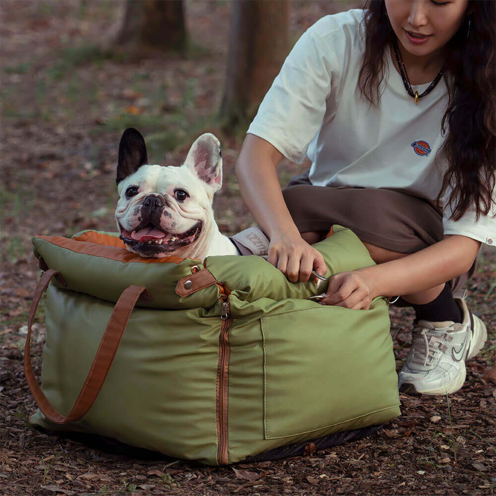 Cama elevada de asiento para perros de cuero sintético de lujo: Urban Voyager