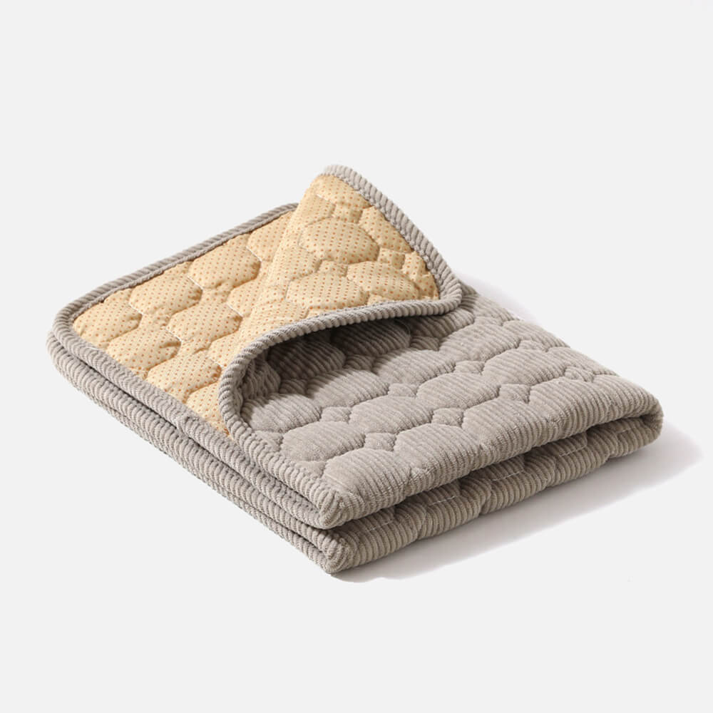 Alfombra para mascotas de corduroy duradera, lavable y antideslizante