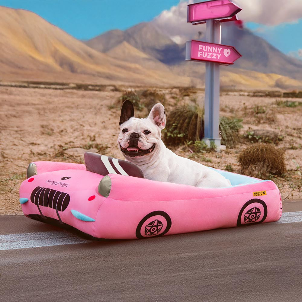 FUNNYFUZZY - Cama para perros con soporte para coche de carreras elegante - Glamour Drive