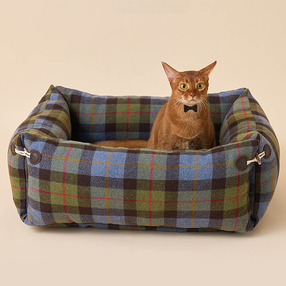 Cama para perros y gatos reversible suave y expandible a cuadros con botón de cuerno