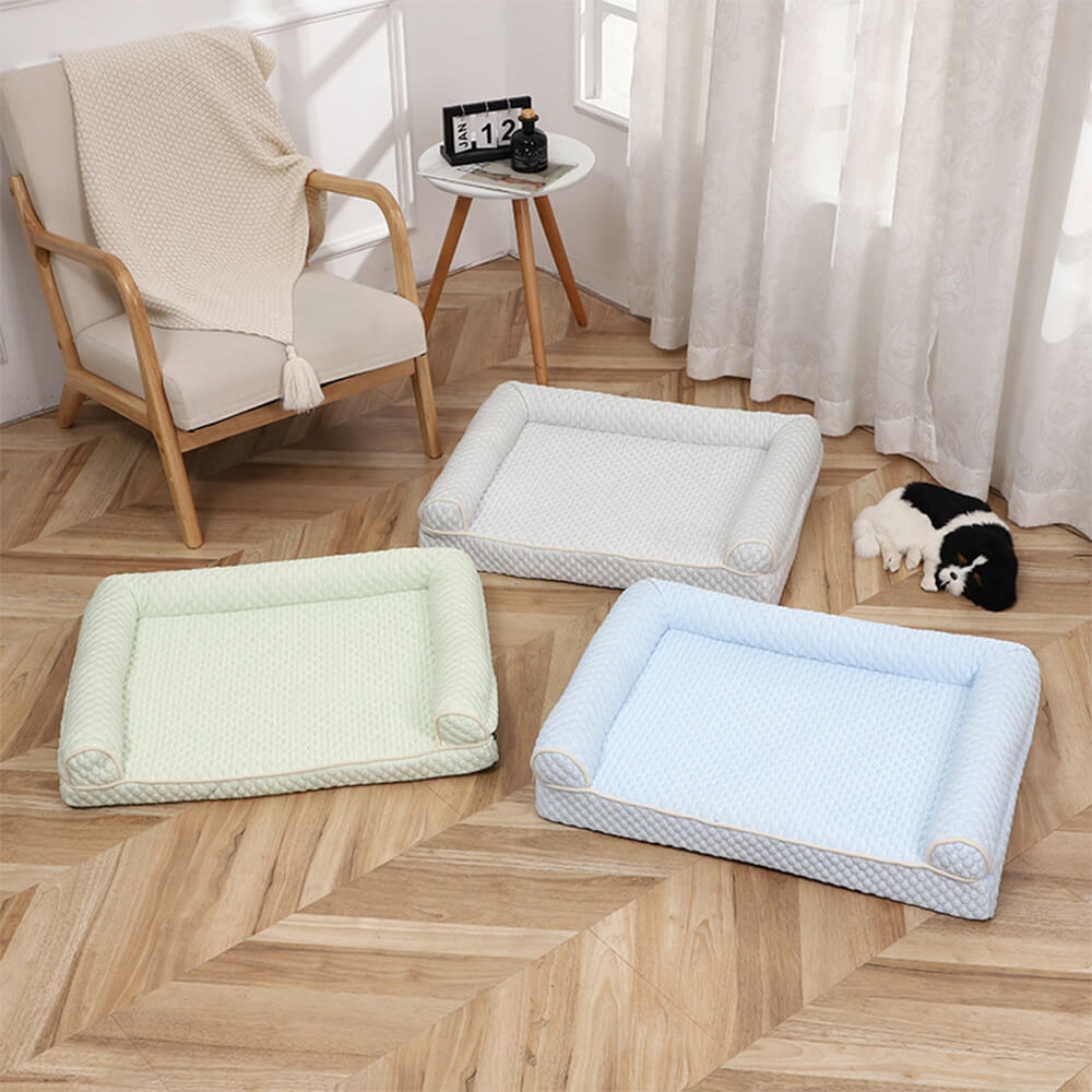 Cama suave y refrescante para perros y gatos en capas para todas las estaciones