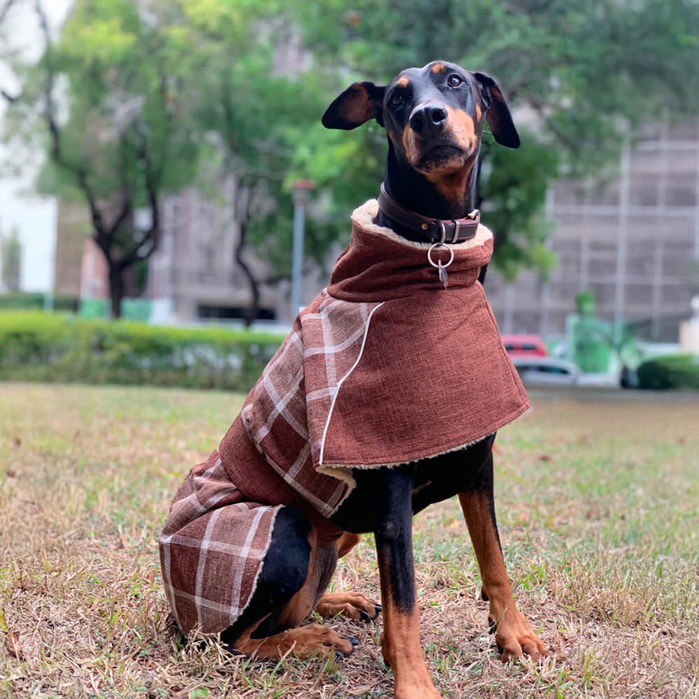 Chaqueta de cuello alto ajustable con cuadros polares cálidos para perros