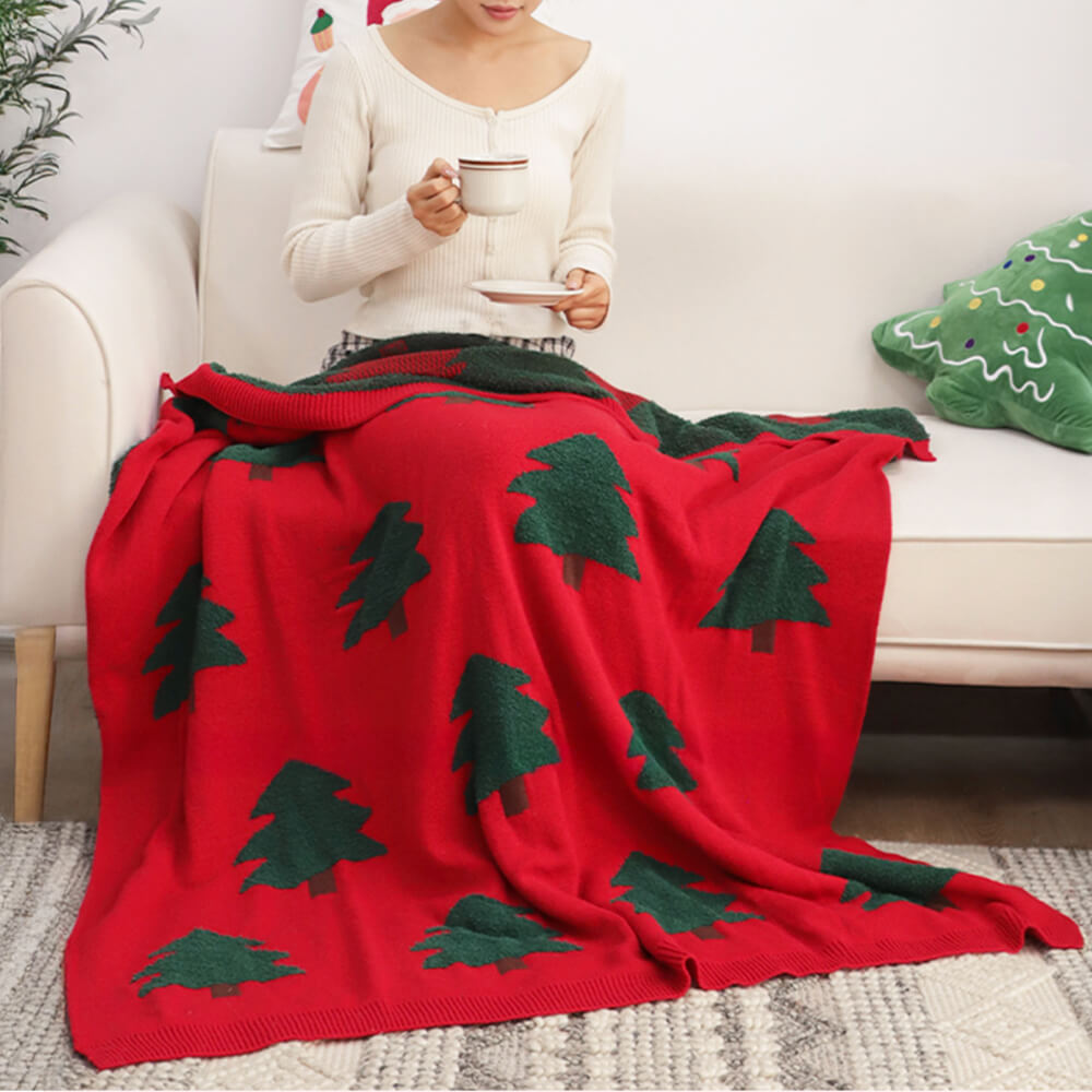 Manta de punto con diseño de árbol de Navidad festivo y almohada