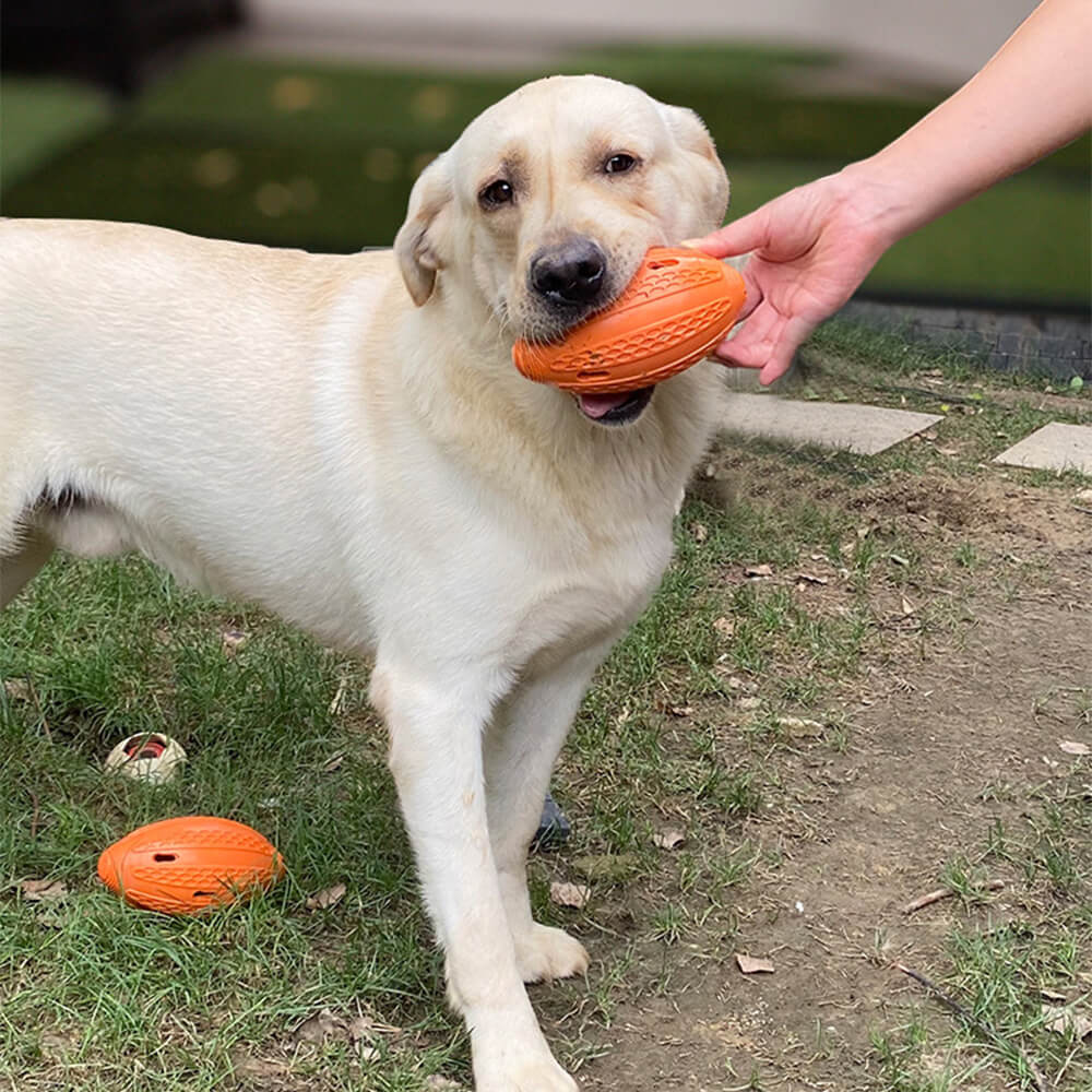 Juguete para masticar para perros con forma de balón de fútbol, juguete interactivo con golosinas ocultas