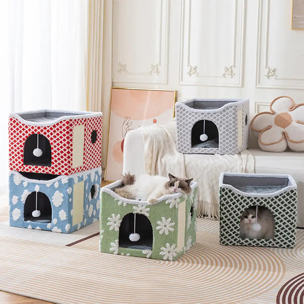 Casa para gatos de felpa suave, plegable y de doble nivel con tablero rascador