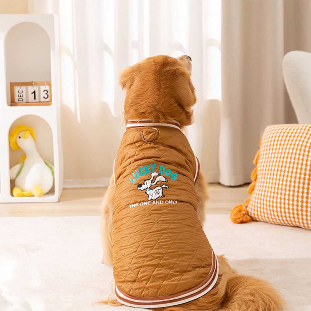 Chaqueta de abrigo para perro de felpa cálida con diseño de tablero de ajedrez y estilo elegante