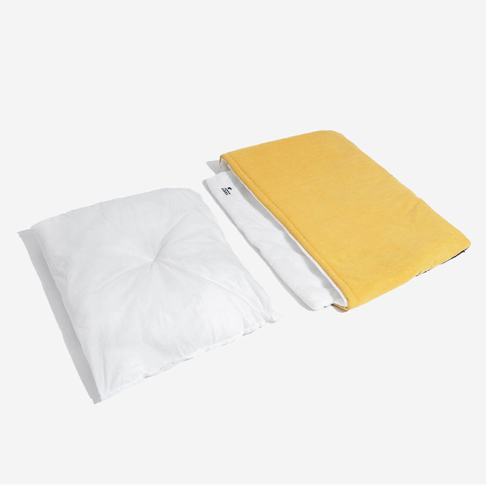 Cama de gato ultra suave y difuso gatito