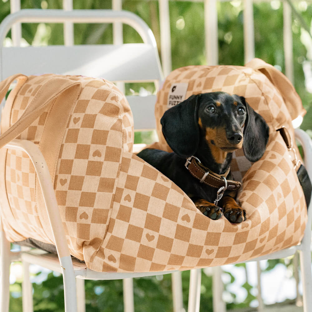 Cama para Asiento de Coche para Perros Vintage a Cuadros con Corazones