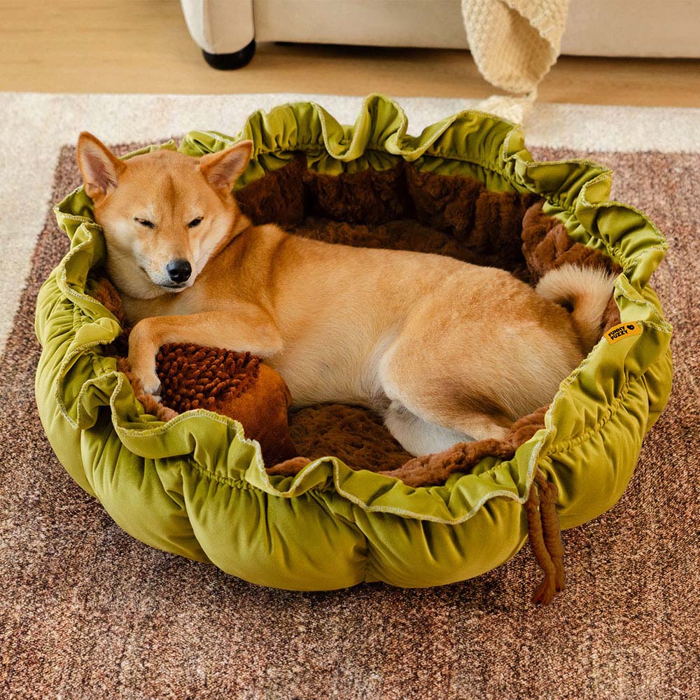 Cama para perros ajustable y relajante inspirada en la naturaleza: nido de felpa