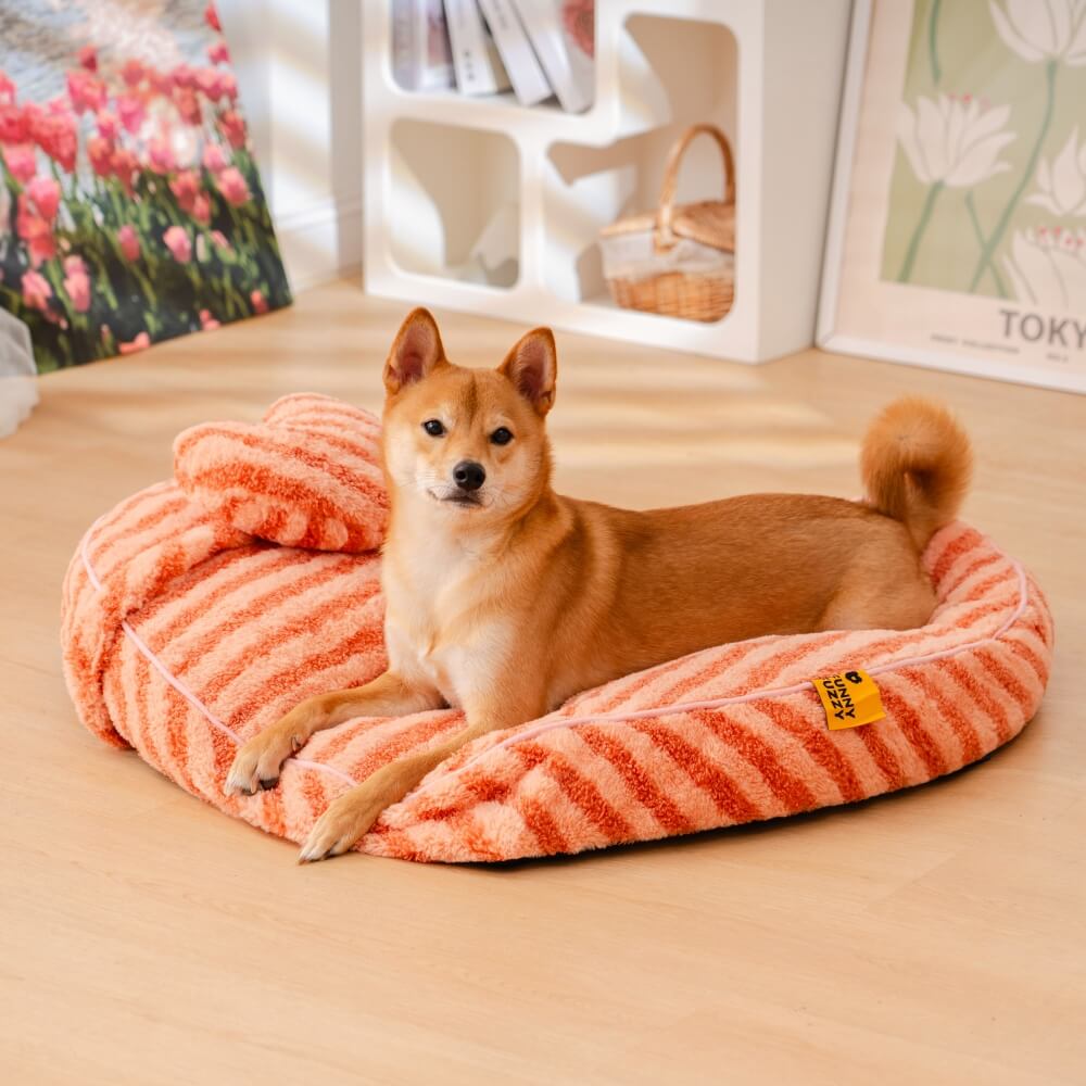 Cama calmante y esponjosa con forma de corazón de peluche para perros y gatos con almohada