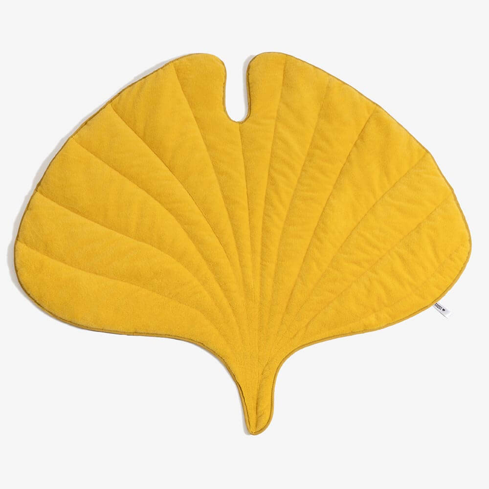 Alfombrilla lavable para perros con forma de hoja de peluche - The Leaf Collector