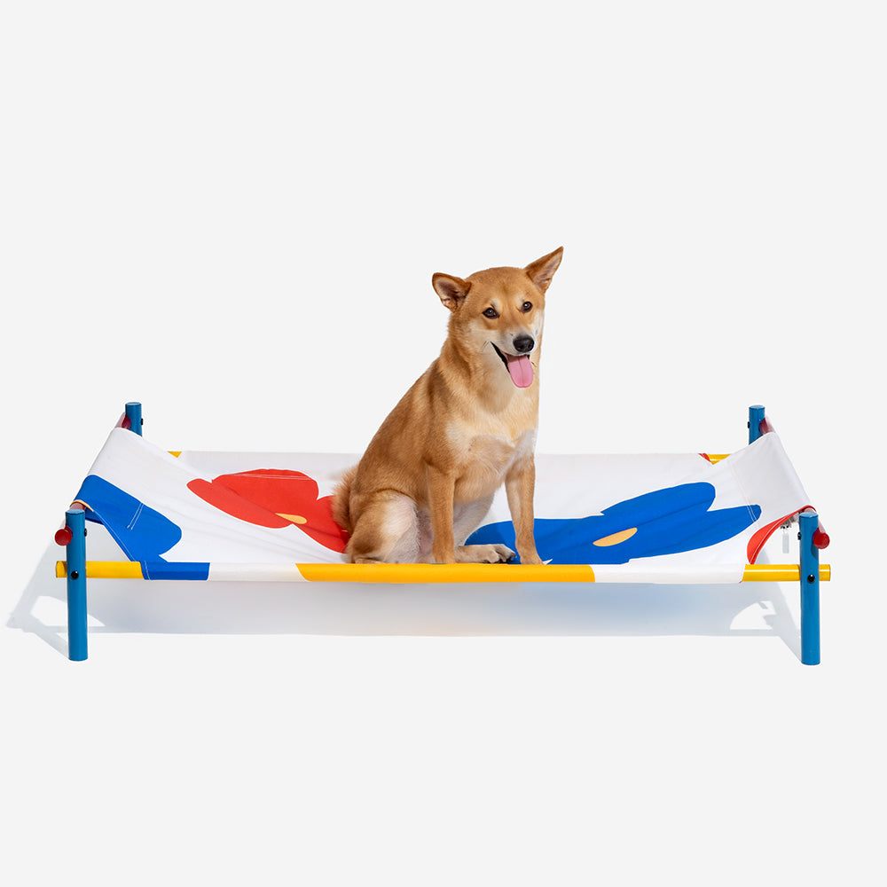 Cama elevada para perros de aluminio con estampado vibrante de verano - Summer Paradise