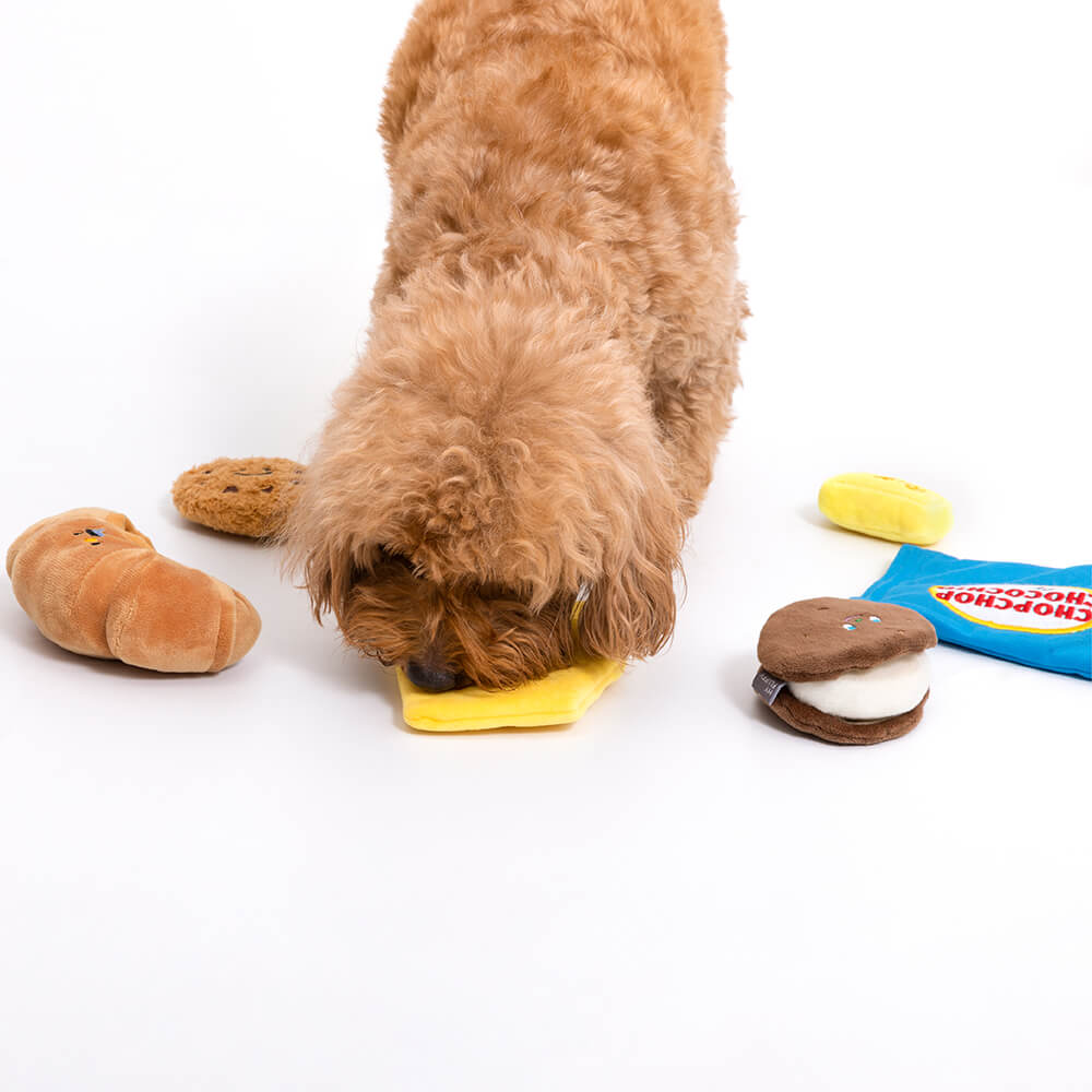 Juguete de peluche para perros Squeaky Snuffle - Panadería