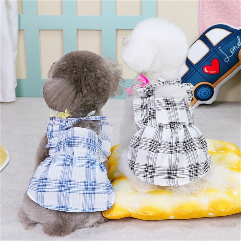 Vestido a cuadros a la moda para perros con detalles de volantes: perfecto para razas pequeñas