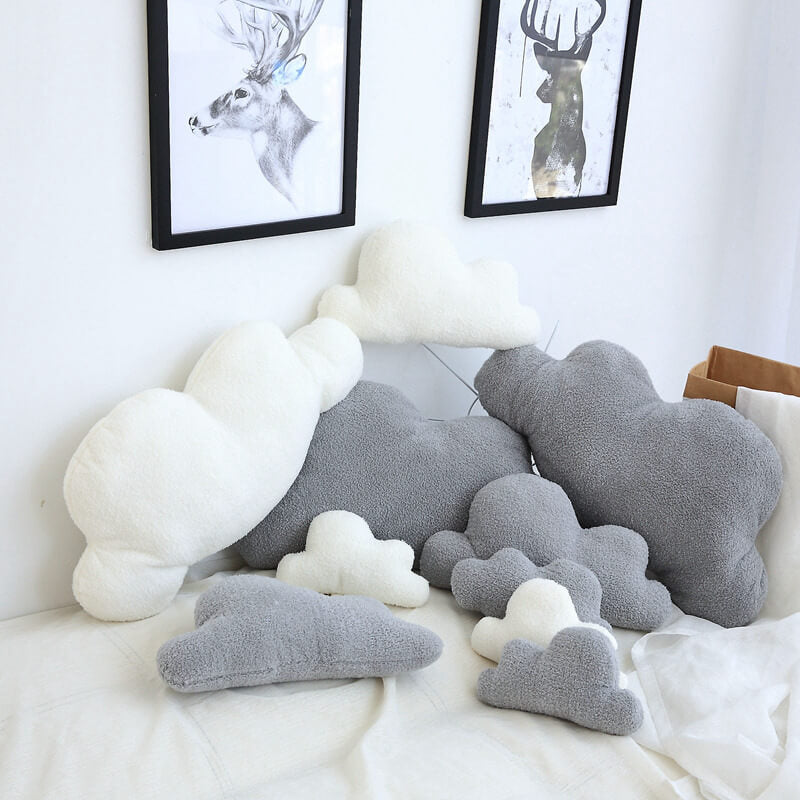 Preciosa almohada para sofá con forma de nube, suave y esponjosa