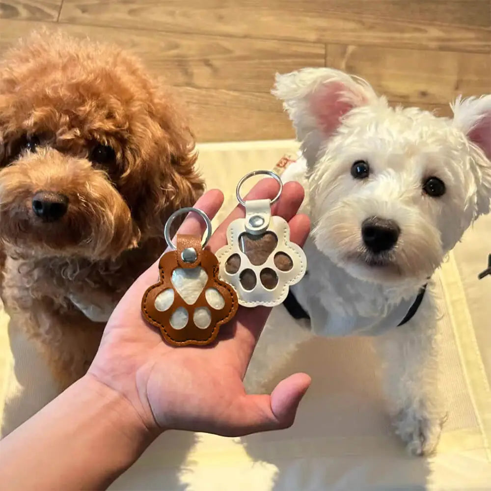 Llavero con relicario de memoria para cabello de mascota